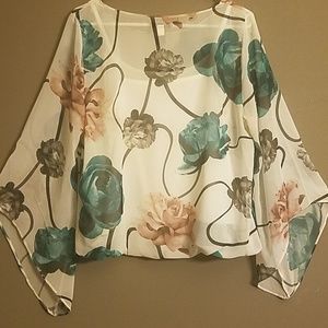 🌸🌸Gorgeous Alfani Blouse Size M🌸🌸